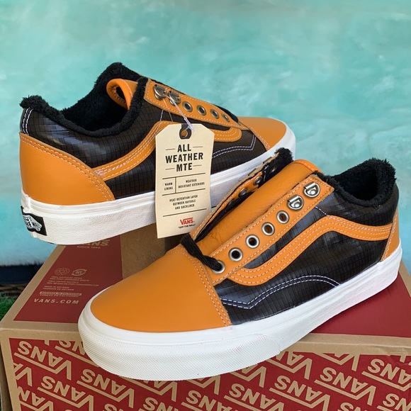 VANS OLD SKOOL MTE APRICOT/BLACK WMNS - Picture 8 of 17